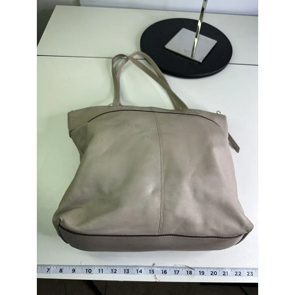 Coach Laura Taupe Leather Large Carryall Shoulder Bag Purse Handbag Logo F18336